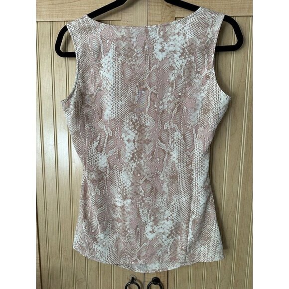 St. John Womens Silk V Neck Faux wrap Pink Snakeskin Print Sleeveless Top Size 4 - Picture 2 of 7
